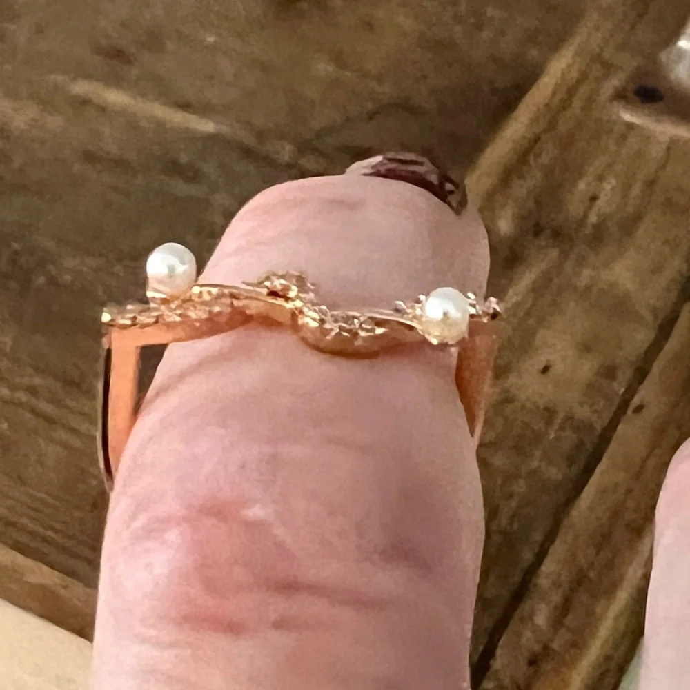 🟠NWT PRETTY BIRD Tarnish Proof Rose Gold/Rhinestone/Pearl Adjustable Ring